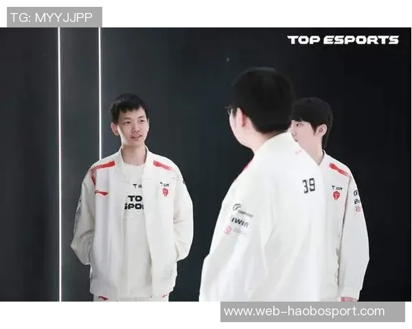 BLG以66分稳居大师赛积分榜首位其他战队紧随其后争夺荣耀